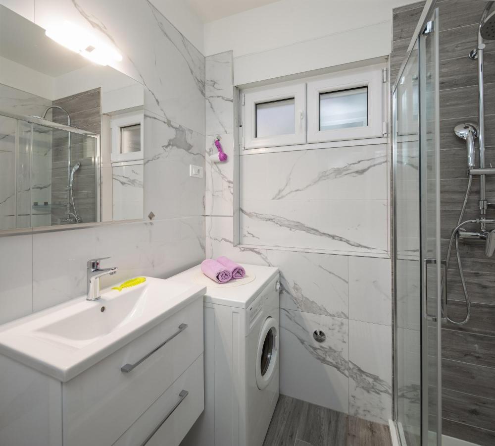 Seaside Deluxe Apartment Jesenice  Exterior foto
